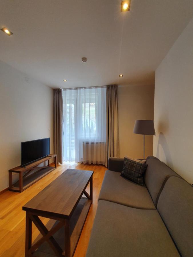 Planinsko Jutro - Brzece Centar Apartments, Kopaonik Bagian luar foto